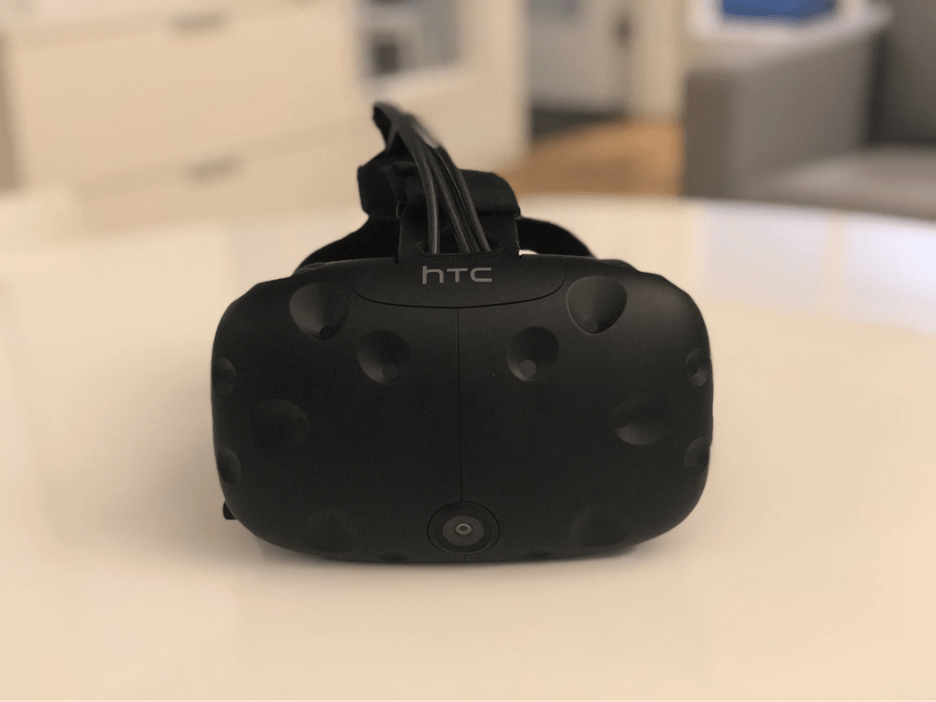 htc vive oculus rift are examples of